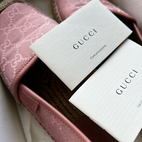 GG Canvas & Leather Espadrille comes with/original GUCCI BOX - Picture 4 of 7